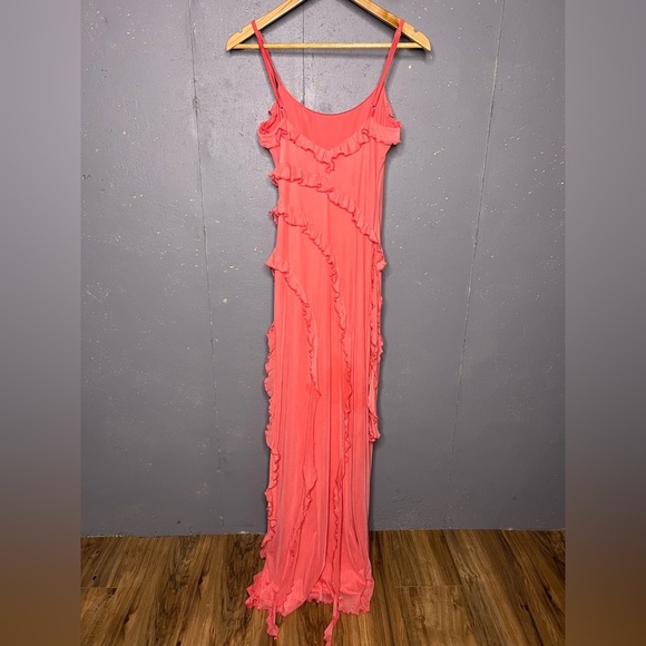 Princess Polly Valerian Frill Maxi Dress (8) - Picture 8 of 9